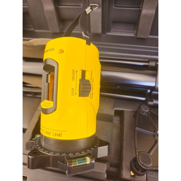 Self-Adjusting Laser Level With Tripod & Carrying Case By Inventek - Picture 4 of 9